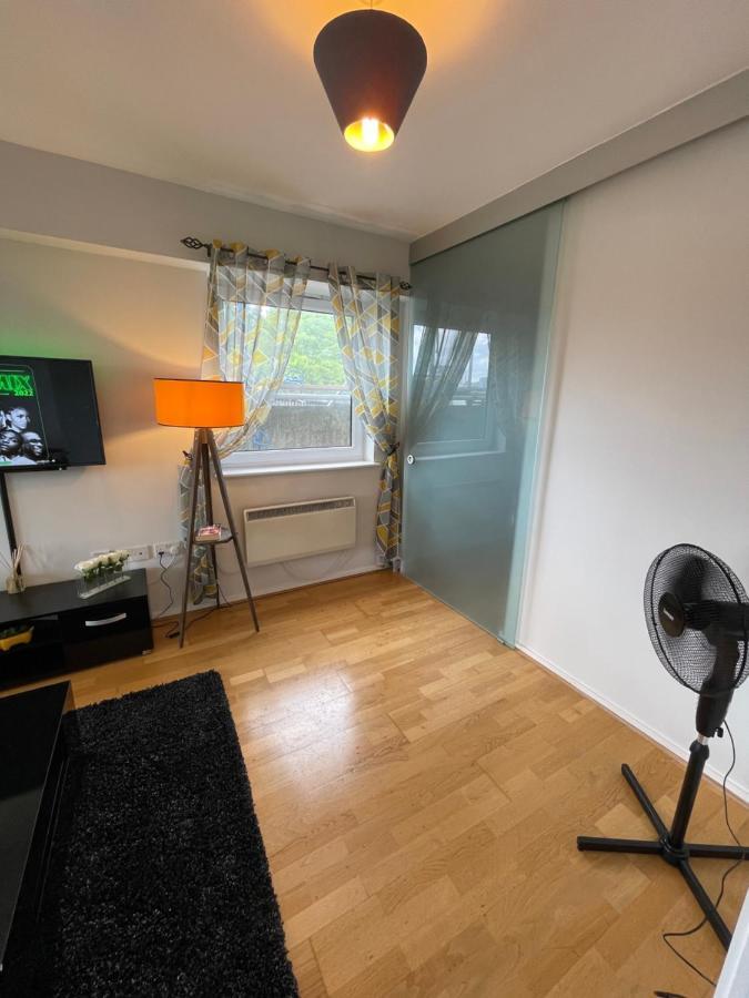 The Reflection Apartment , With River Thames View 伦敦 外观 照片