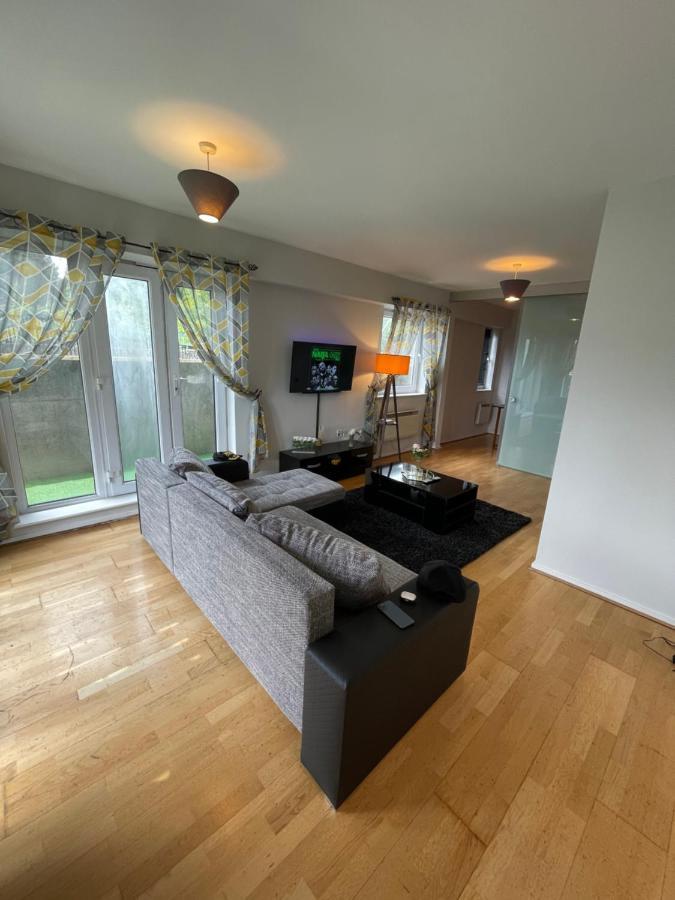 The Reflection Apartment , With River Thames View 伦敦 外观 照片